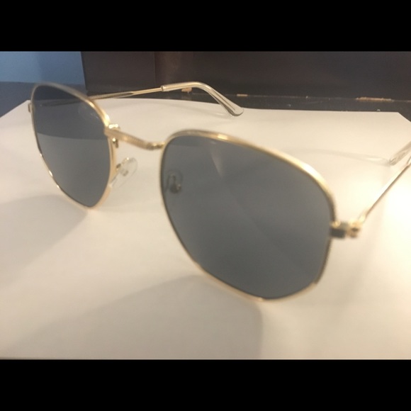 Hexagon Shape Gold Sunglasses - Picture 2 of 2